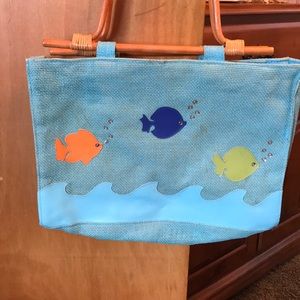Signature Homestyle bag with fish